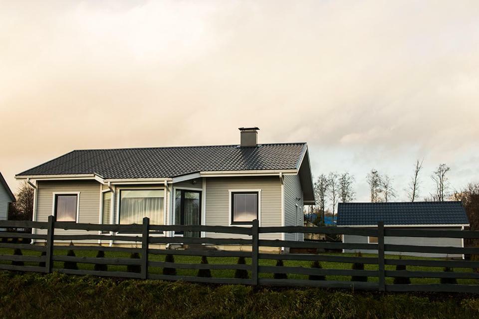 Estate Holiday Home Kuldiga Bagian luar foto
